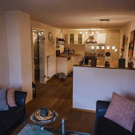 Weingut Marx - Rotes Haus 公寓